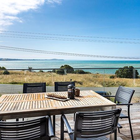 Moeraki Beach Haven - Otago Beachfront Home Exterior photo